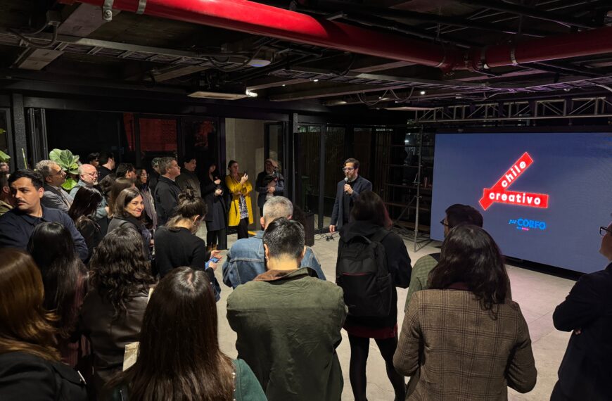 Encuentro de Chilecreativo reúne a representantes de las industrias creativas durante la conmemoración de sus 10 años de trabajo en Chile.