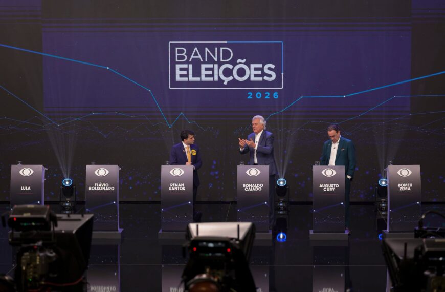 Debate presidencial en Brasil fracasa sin Lula ni Flávio Bolsonaro
