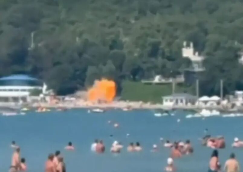 Dron explota en playa del mar&hellip;