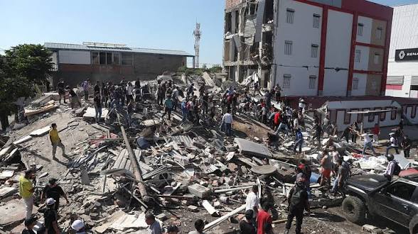 Terremoto 7,4 en Colombia deja más de 80 muertos y Gobierno decreta desastre nacional
