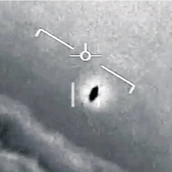 Pentágono revela nuevos videos de ovnis: esferas misteriosas vuelven a captar la atención