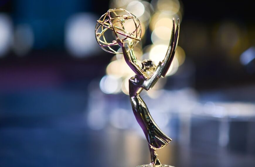Estatuilla de los premios Emmy 2026