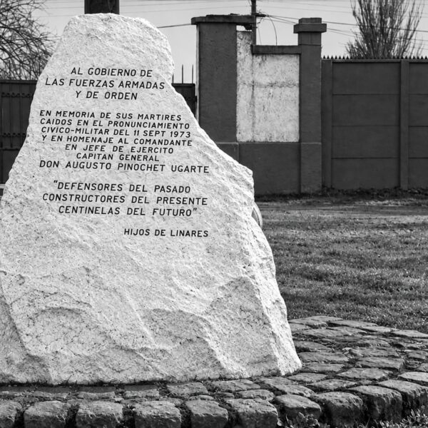 Linares y su particular 11 de septiembre: una piedra, dos actos y una herida&hellip;