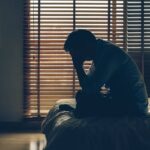 Salud mental en Chile vuelve a niveles críticos y crece la preocupación por la ansiedad y el insomnio