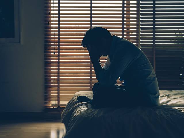 Salud mental en Chile vuelve a niveles críticos y crece la preocupación por la ansiedad y el insomnio