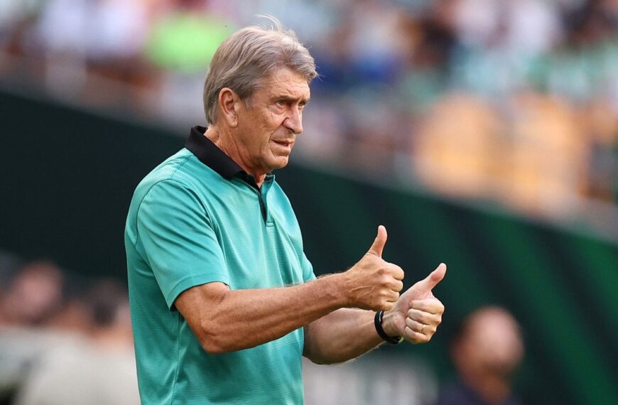 Manuel Pellegrini quiere cambiar las pausas del fútbol internacional