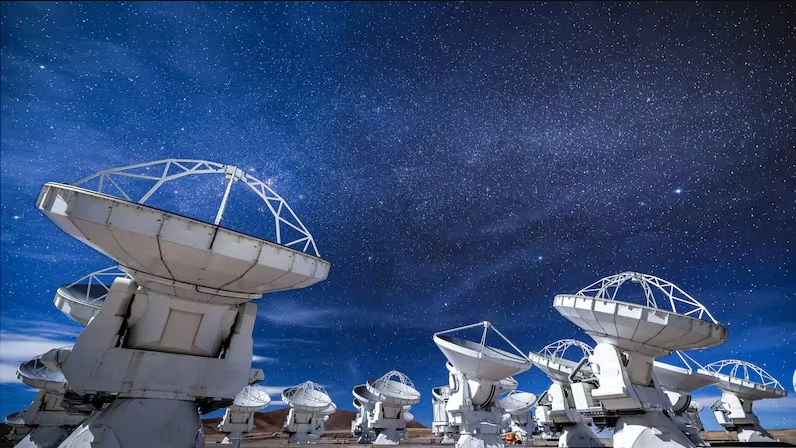Una señal de hace 10.000 millones de años llega&hellip;