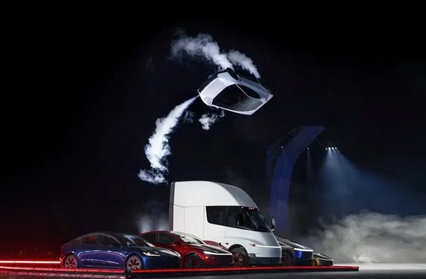 El Tesla Roadster quiere desafiar la gravedad y estos son los cuatro ingenieros detrás de su diseño